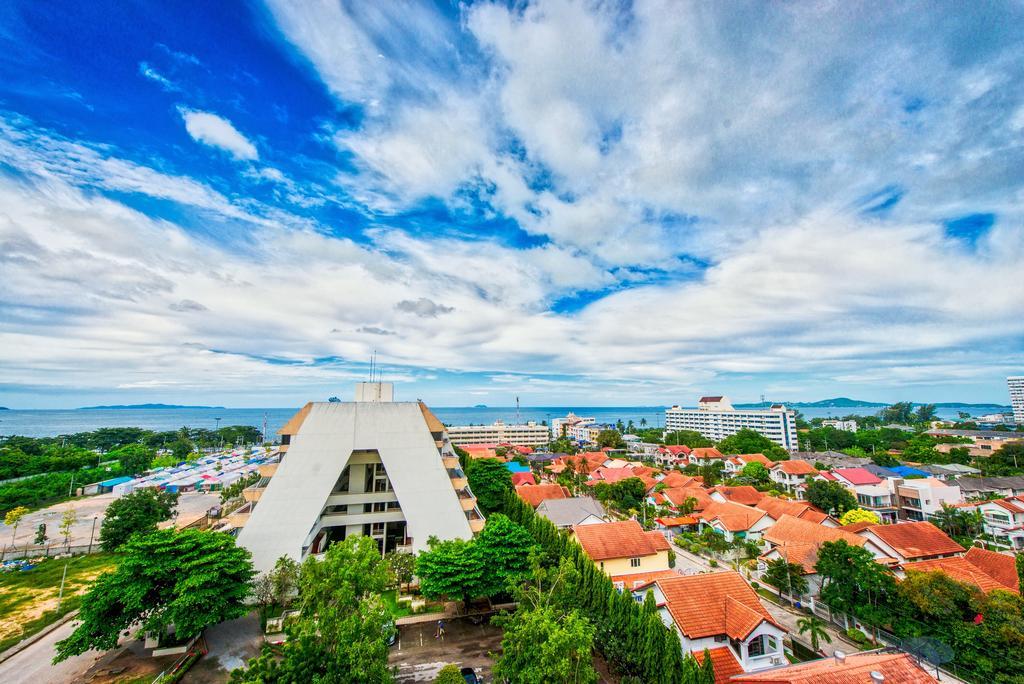 Acqua - 100 Meters From Jomtien Beach Pattaya Εξωτερικό φωτογραφία