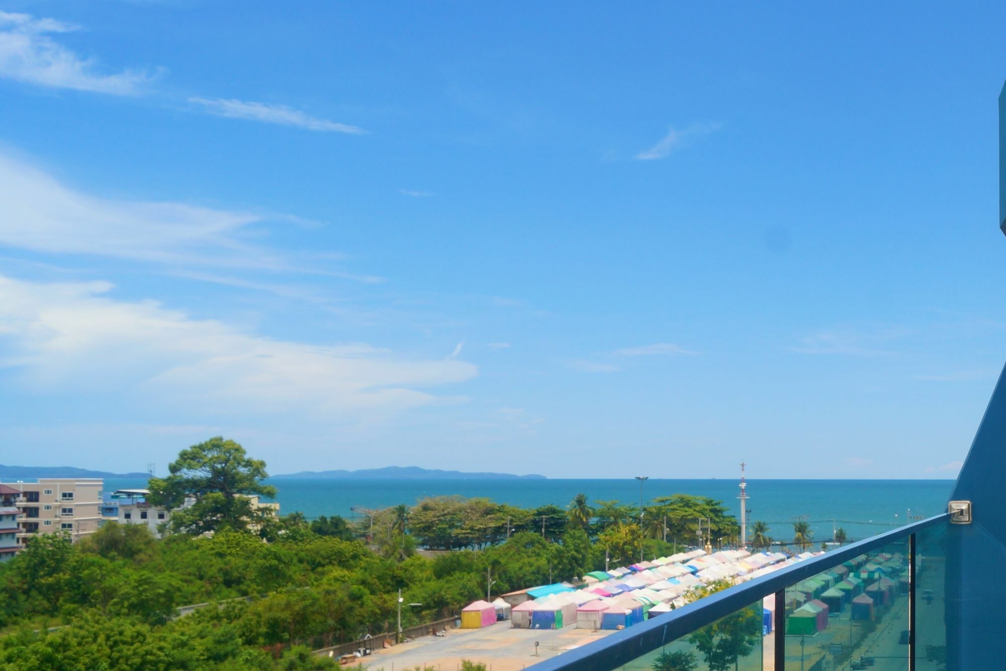 Acqua - 100 Meters From Jomtien Beach Pattaya Εξωτερικό φωτογραφία
