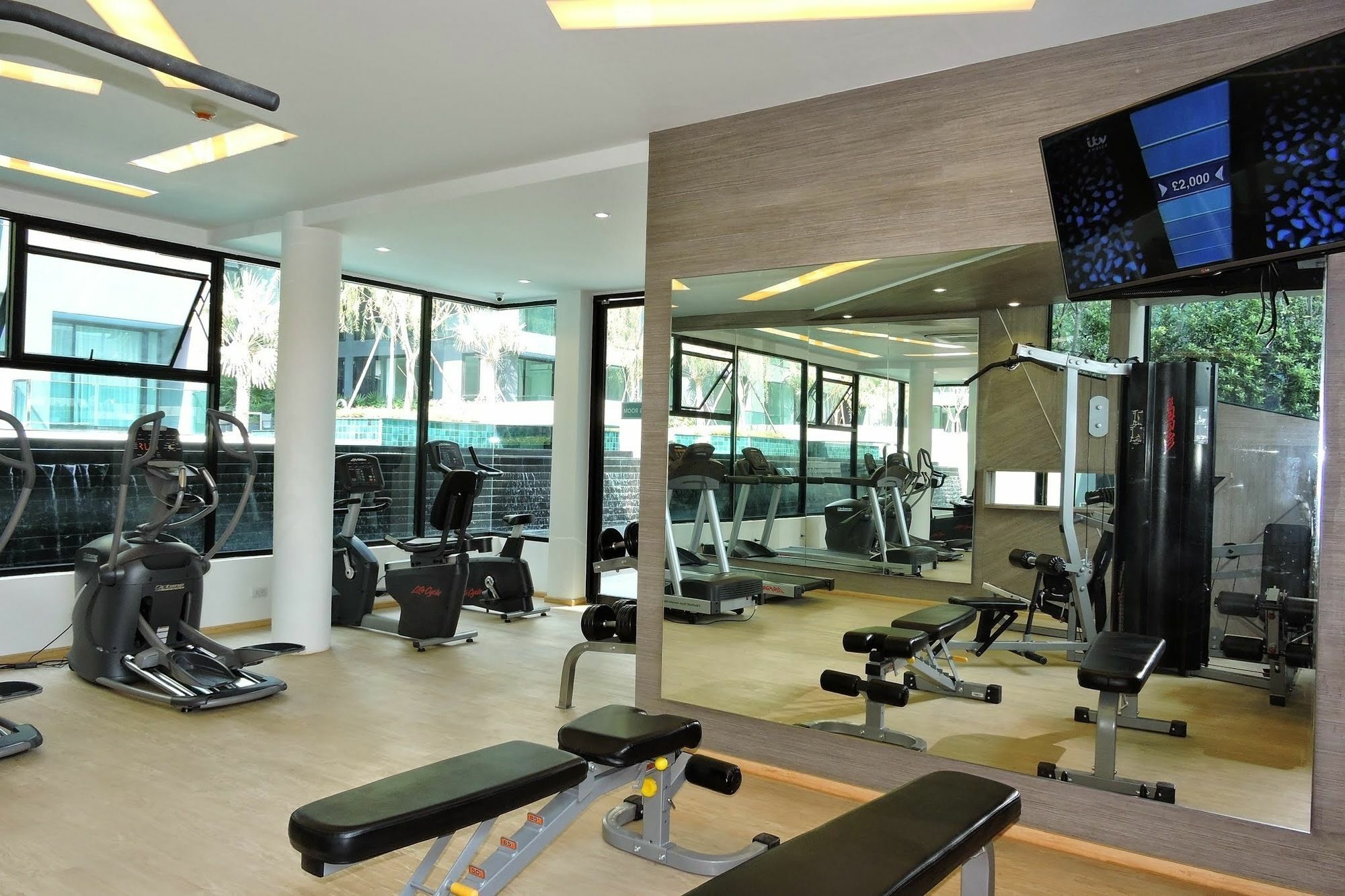 Acqua - 100 Meters From Jomtien Beach Pattaya Εξωτερικό φωτογραφία